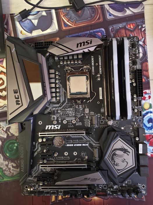 i9-9900K + MSI MEG Z390 ACE + 32GB DDR4 3600 + Башня MSI
Продам компле