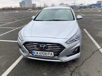 Оренда автомобіля Hyndai Sonata, Peugeot 301.