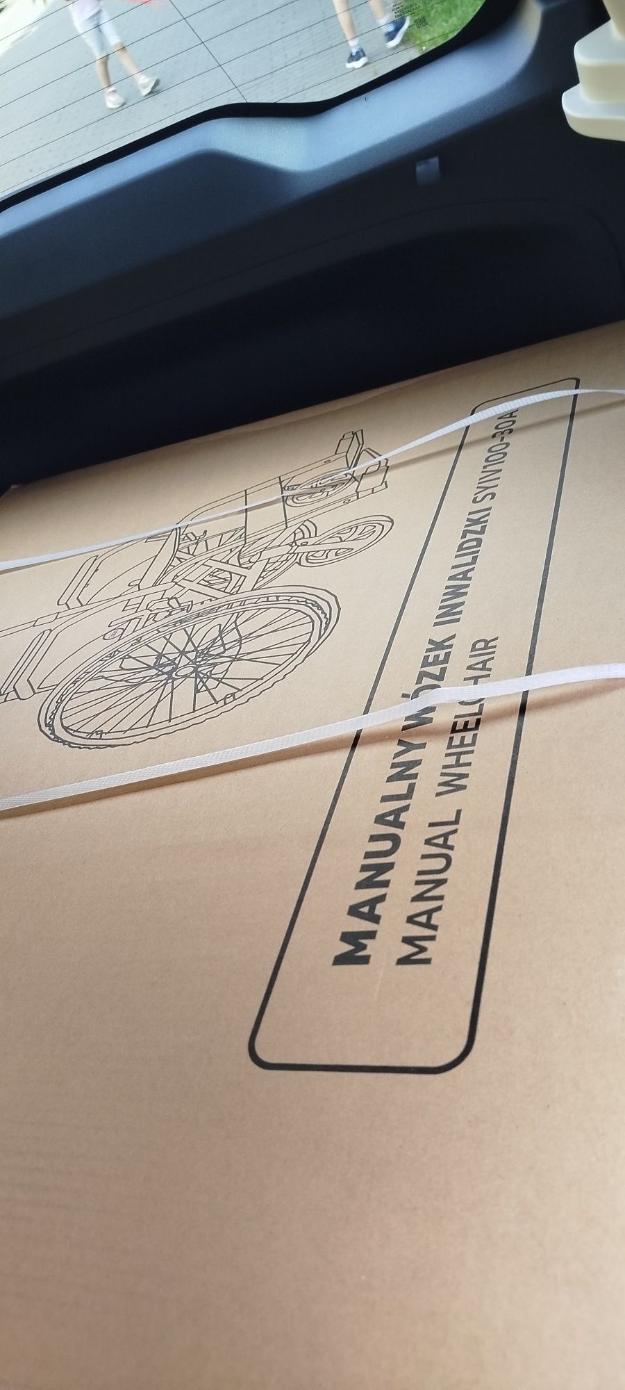 Lekki do prowadzenia wózek Inwalidzki