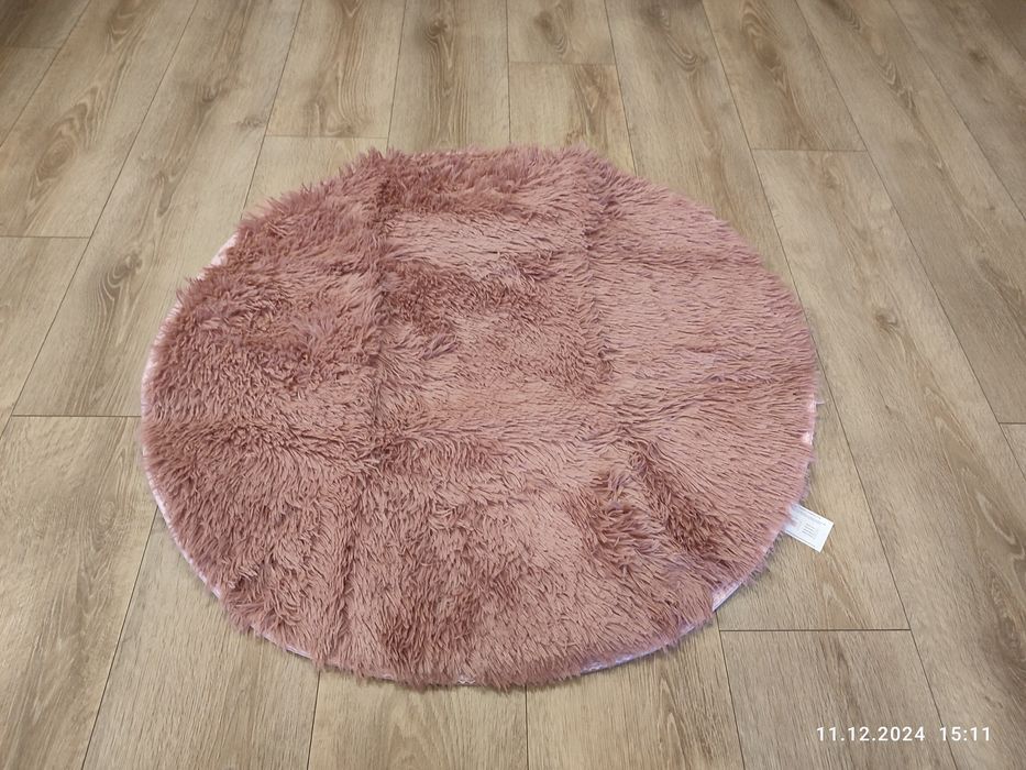 Nowy bordowy okrągły dywan puszysty 80 cm