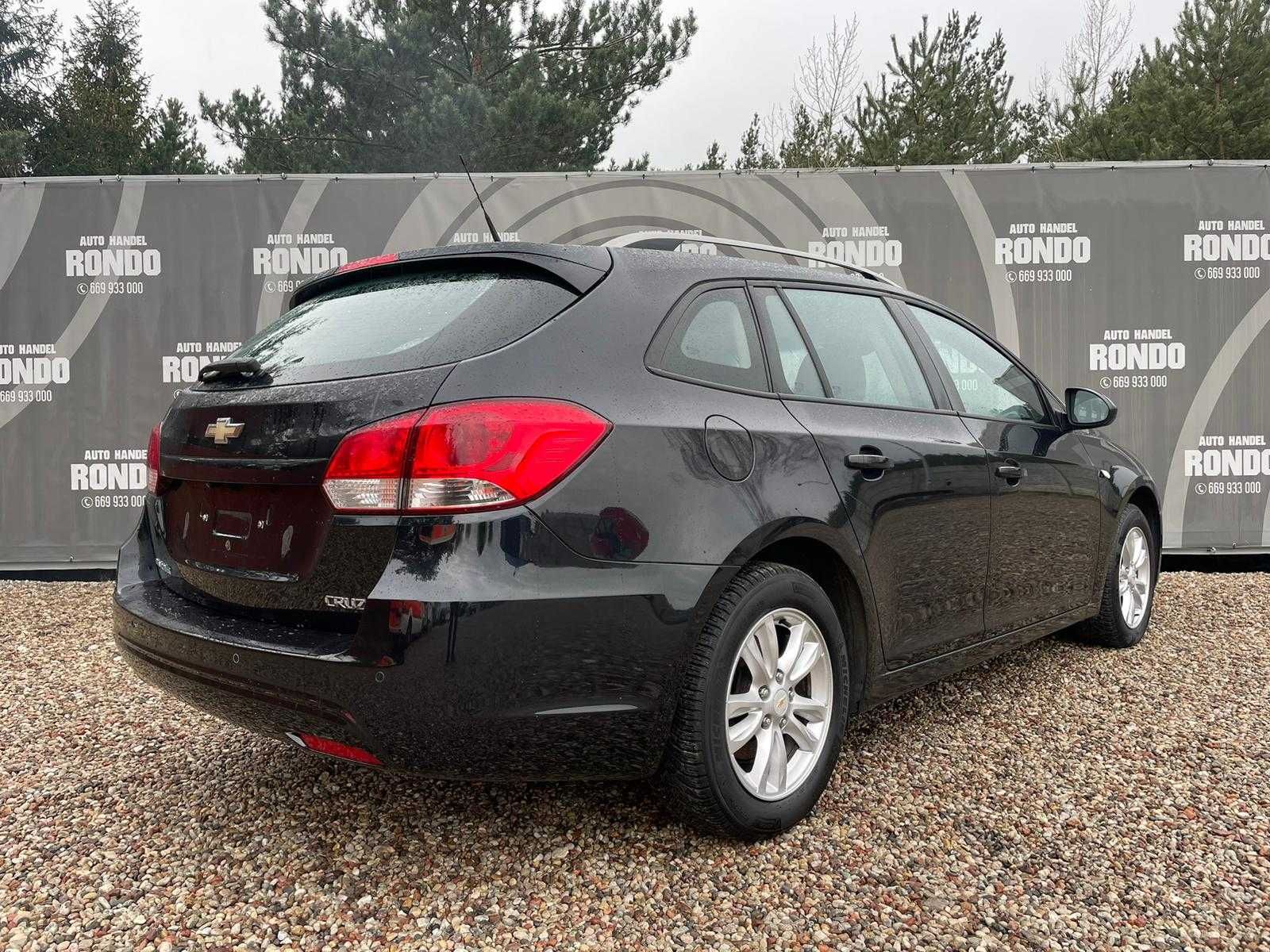 Chevrolet Cruze 1.7 Diesel, klimatronik, kamera cofania