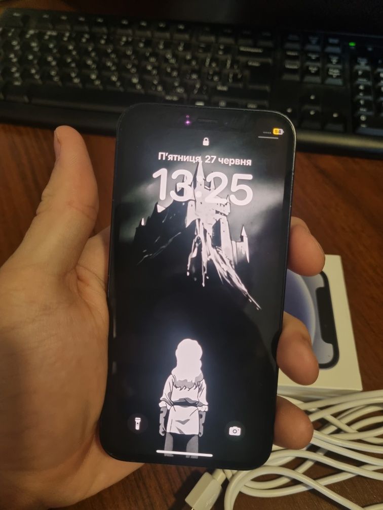 IPhone 12 mini 128gb з чохлом, зарядкою і коробкою