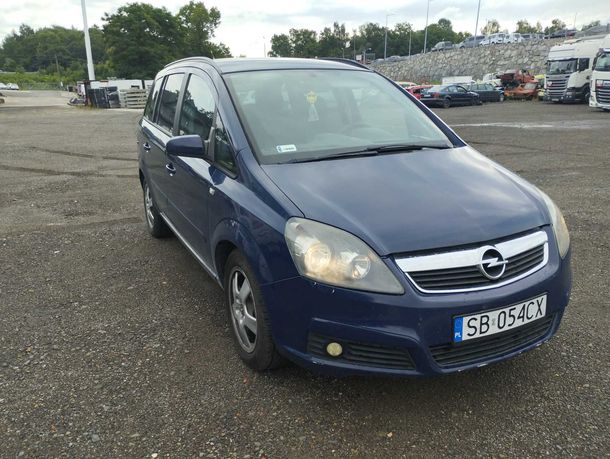 Opel Zafira B 2007 7 osób