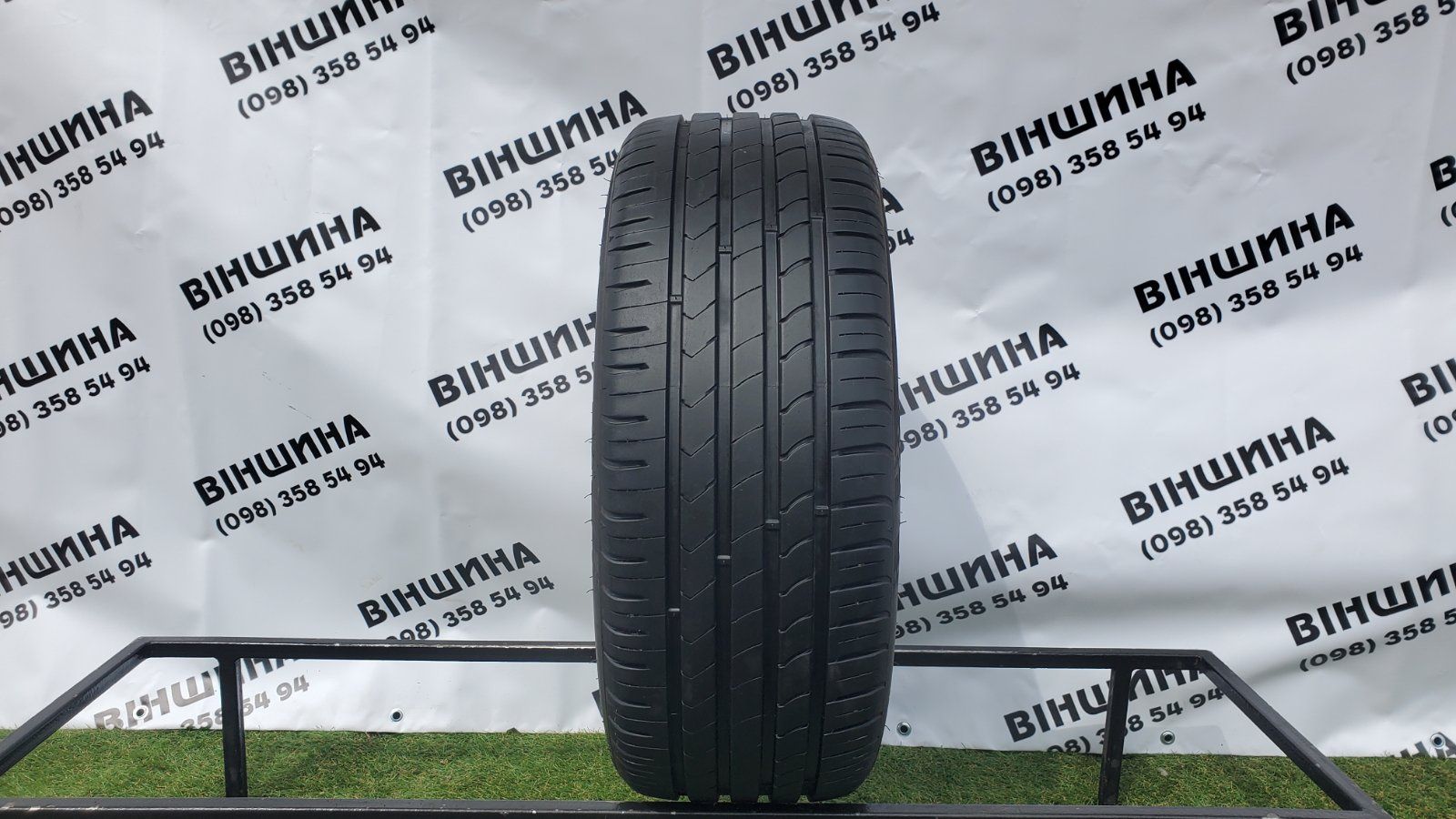 Шина 235/45 R 18 KUMHO Ecsta HS51. Одне колесо. Розпаровка.