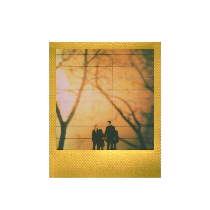Фотопленка новая Polaroid Color film for i-Type  Golden Moments двойна
