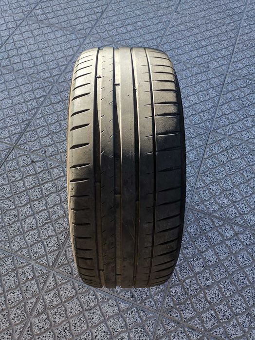 Pneu Michelin 225/45 ZR18