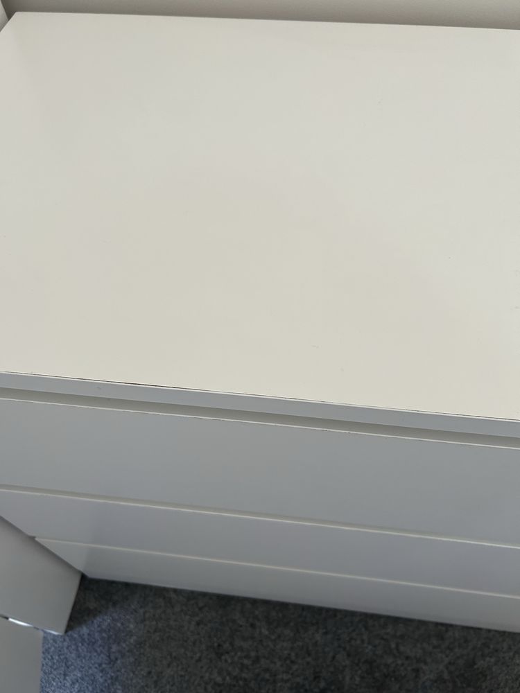 Cómoda IKEA c/ 3 gavetas