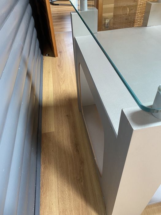 Тумба под  телевизор