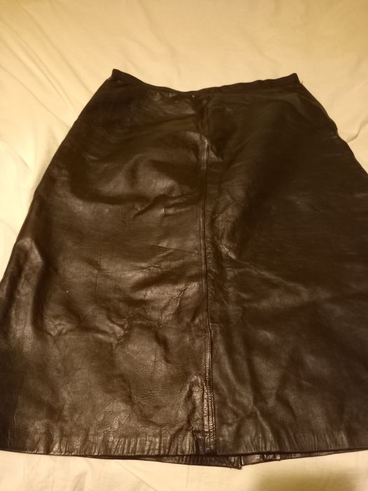 Spódnica że skóry naturalnej midi