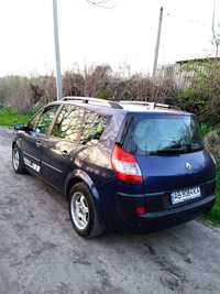 Продам Renault Grand Scenic 2004 року.