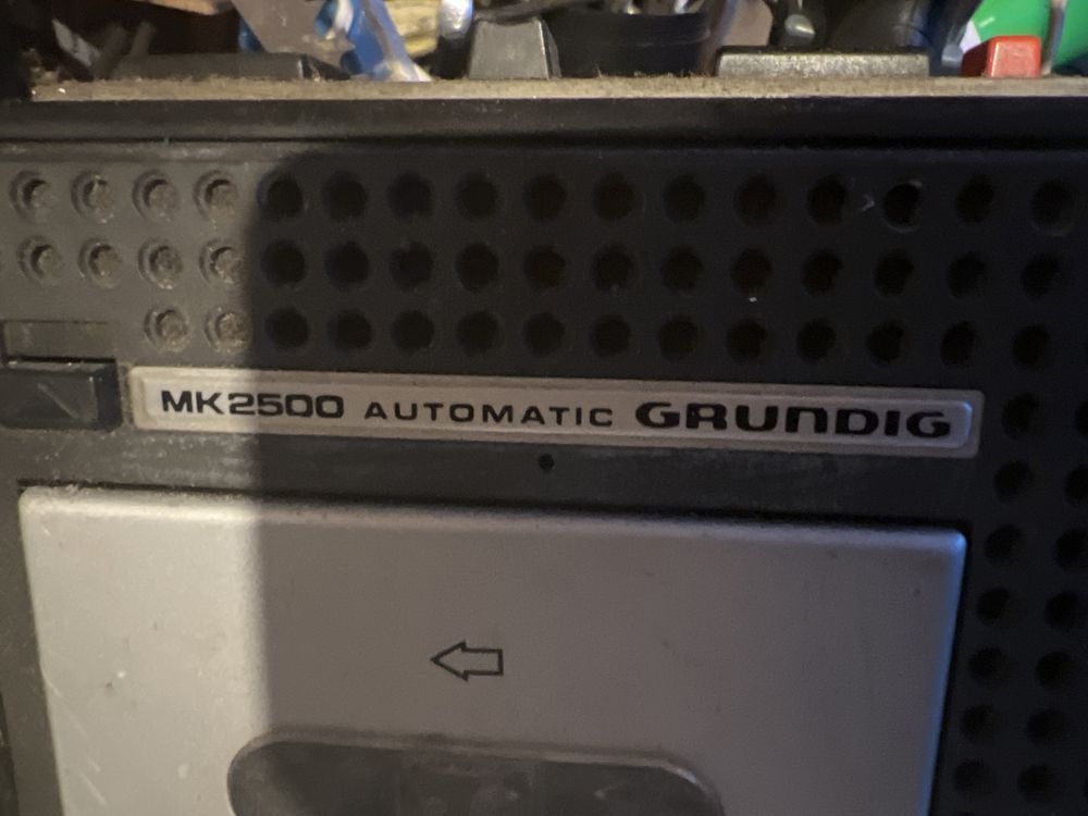 Radiomagnetofon Grundig M2500