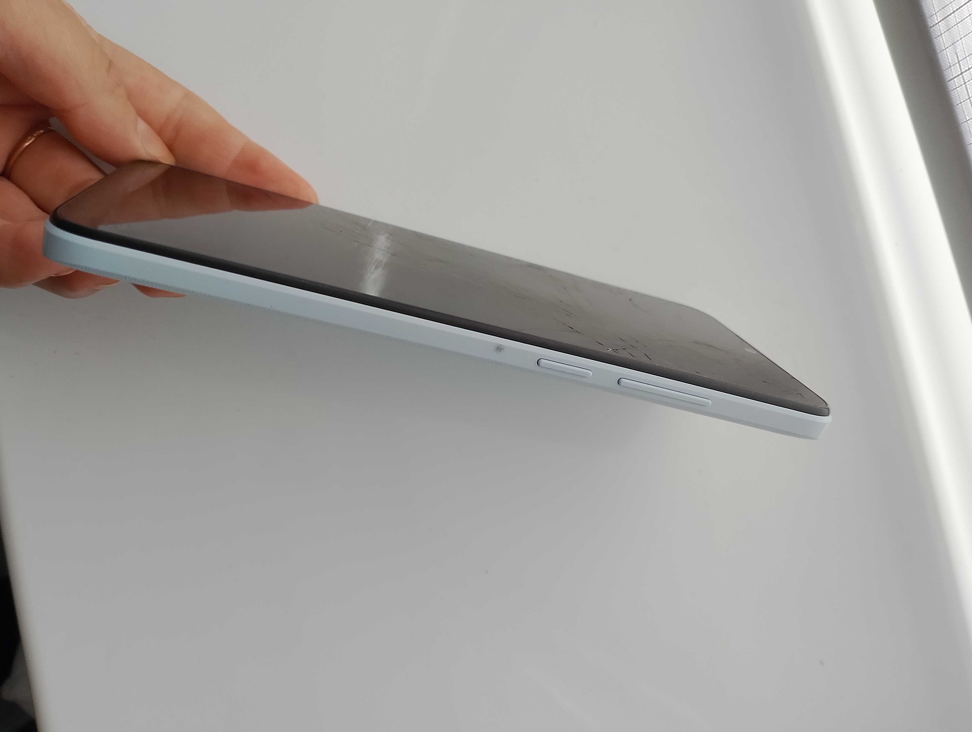 Продам смартфон Xiaomi redmi mi A 1