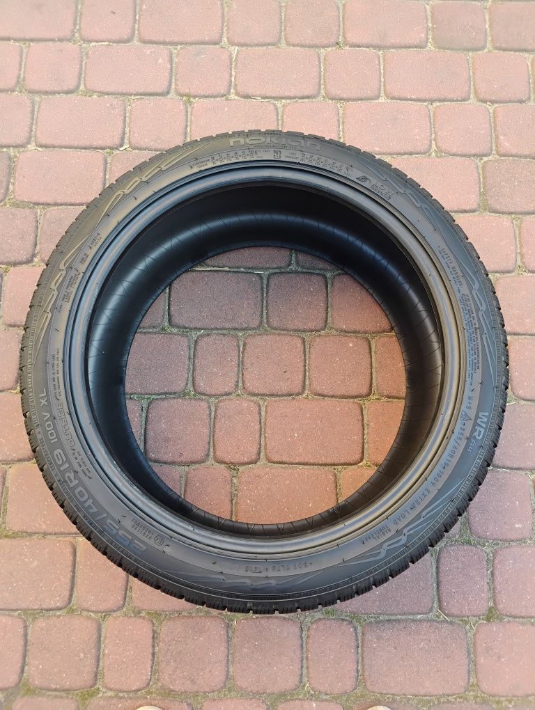 4x Opony zimowe NOKIAN 255/40R19.  275/40R19