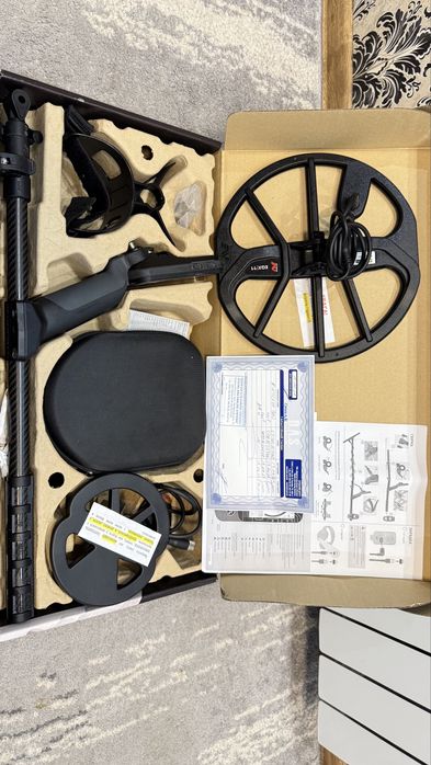 Металошукач Minelab Equinox 900