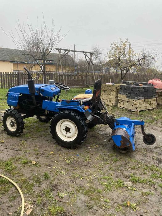 Продам тракторець