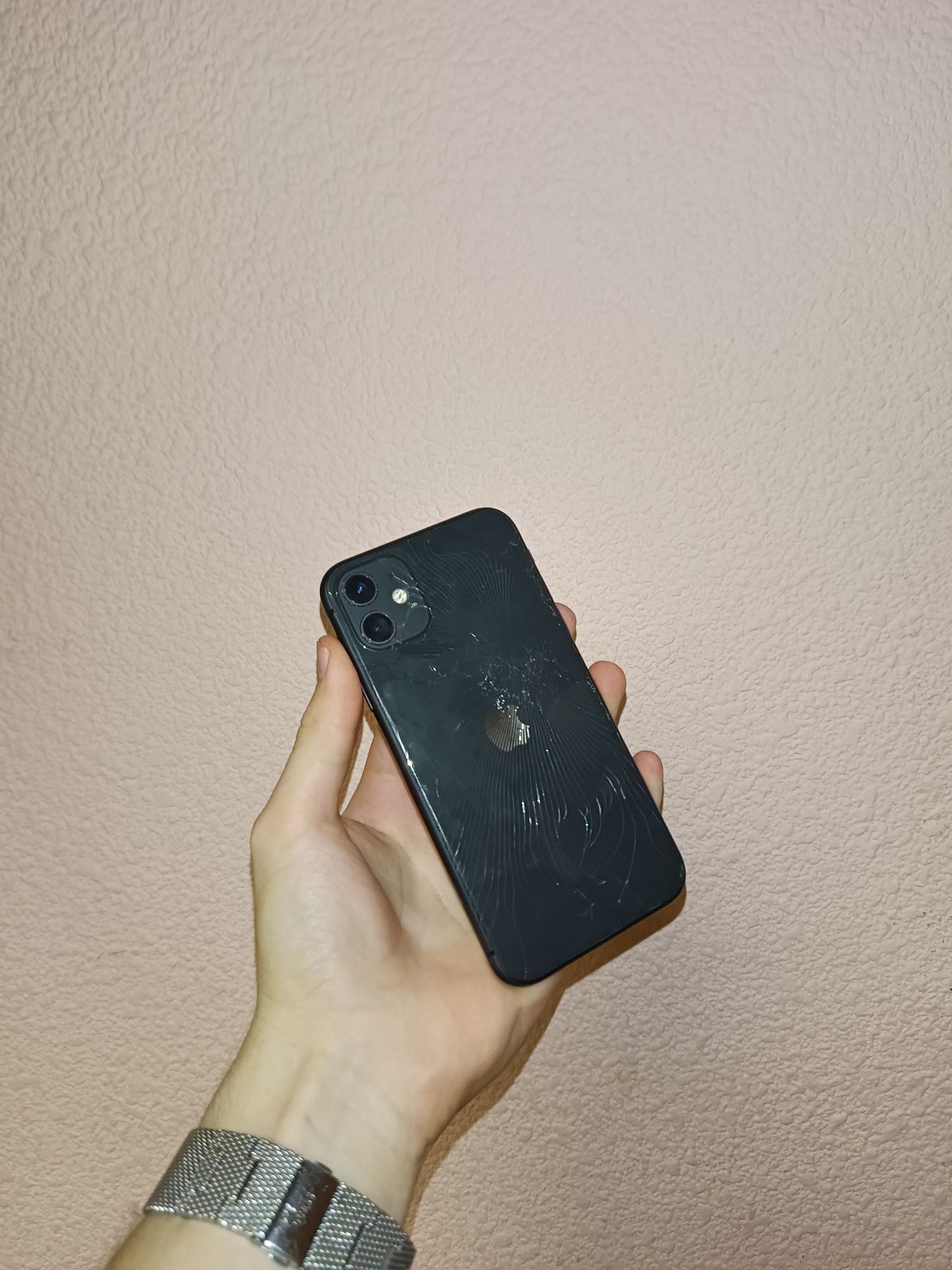 iPhone 11 iCloud lock