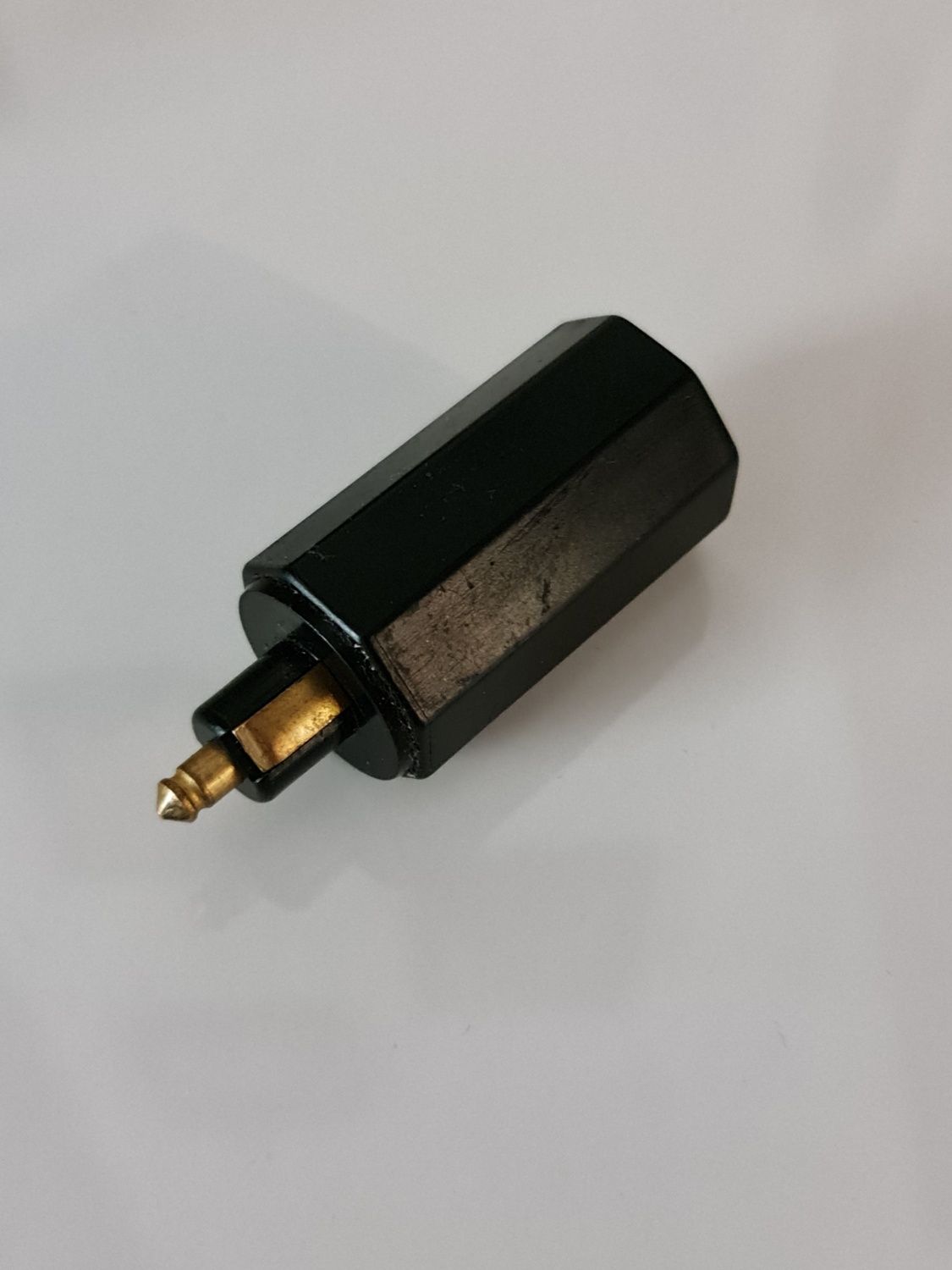 Wtyk zapalniczki przejściówka z dużego na mały wtyk adapter MAN 12/24V