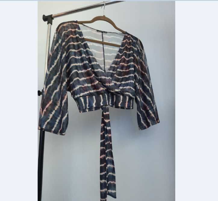 Lekka bluzeczka crop top ala kimono/ S/ Reserved/ NOWA