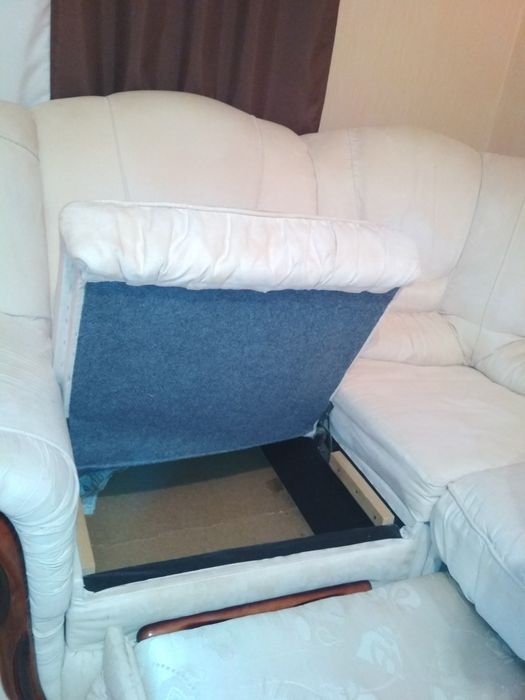 Диван кутовий угловой  в гостинну