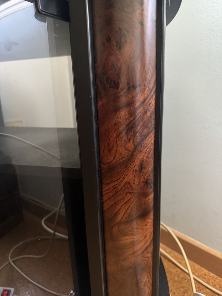 Movel para tv com coluna para cd’s