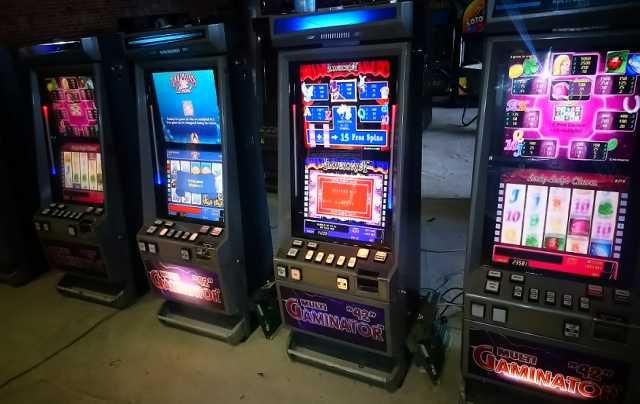 Переключатель Novomatic Gaminator игровой автомат казино