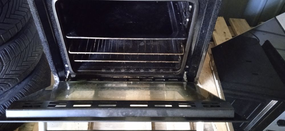 Piekarnik Candy elektryczny