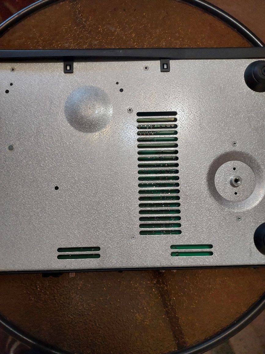 Тюнер Arcam alpha 8