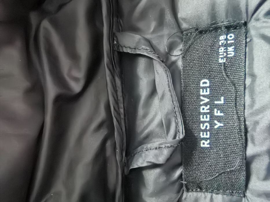 Kurtka przejściowa Reserved r. 38