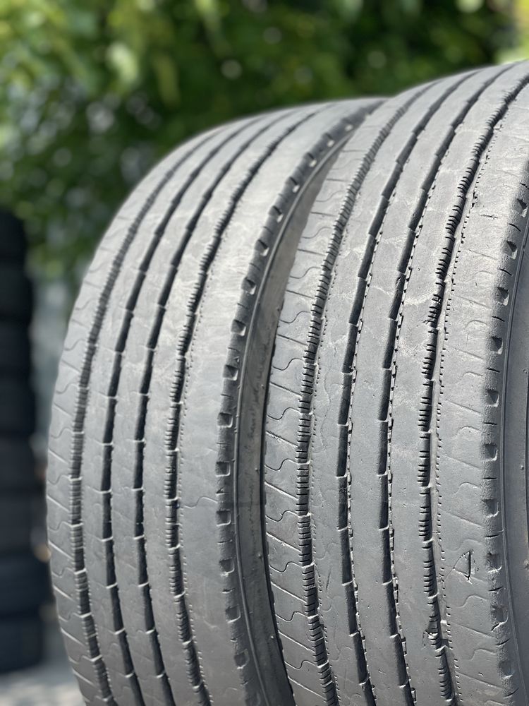 Шини Вантажні 2шт 215/75 R17.5 Kumho KRT02