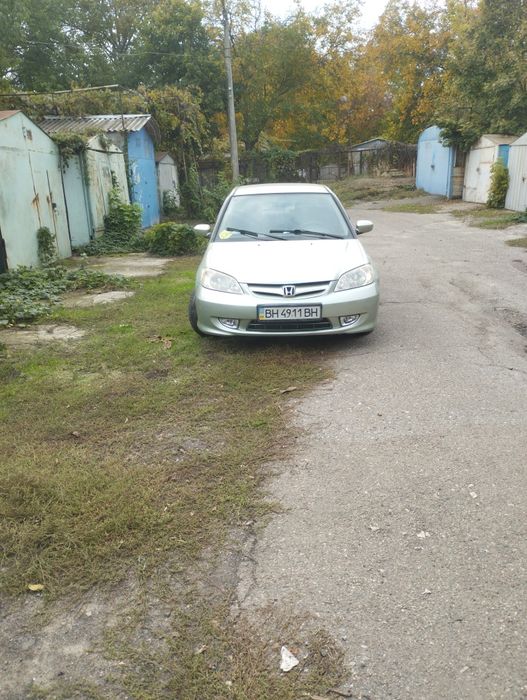 Продам Хонда цывик 2004