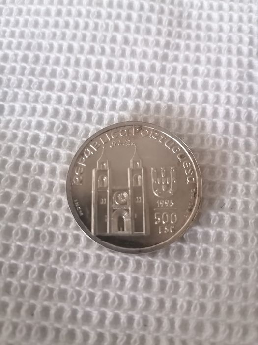 Moeda  de 500 escudos de 1995 - 8° centenário de Santo António