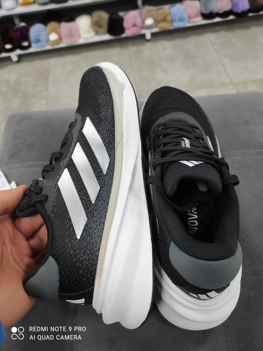 ОРИГІНАЛ 100% Кросівки Adidas Supernova Stride Black IG8317 39 1/3