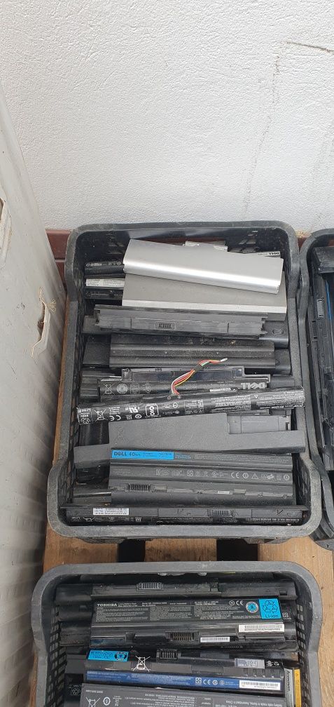 Baterie używane do laptopów. Ogniwa 18650, baterie