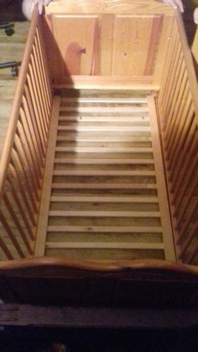 sprzedam łóżeczko dziecięce 0-6 lat