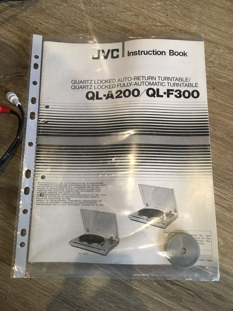 JVC QL-F300 gramofon direct drive automatic