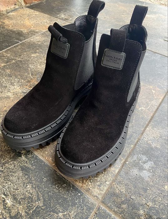 Ботинки, челсі демісезонні 36р замш