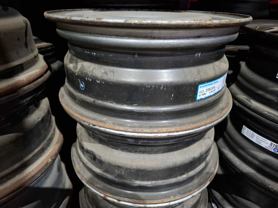 4x Felgi 16 5x112 ET 47 VW Golf V Touran SEAT Leon Altea SKODA Octavia