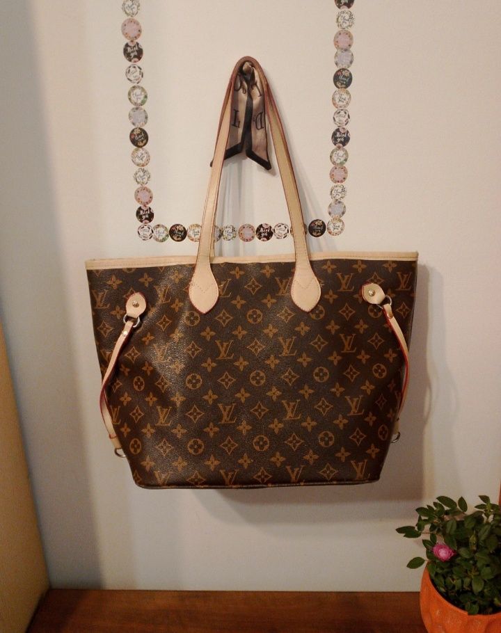 Pojemna torba shopping LV