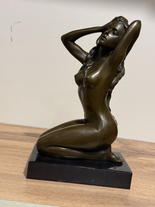 Бронзовая статуэтка, фигурка, скульптура, эротика, мрамор