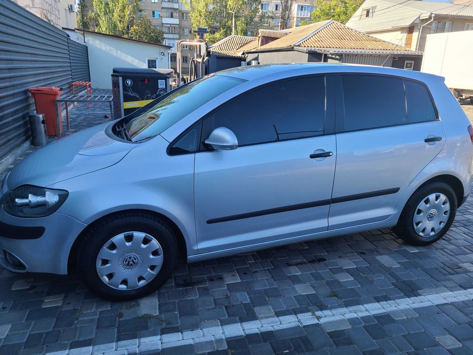 Volkswagen Golf Plus 1.6 МРI