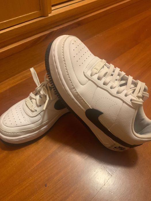 Sapatilhas Nike em bom estado