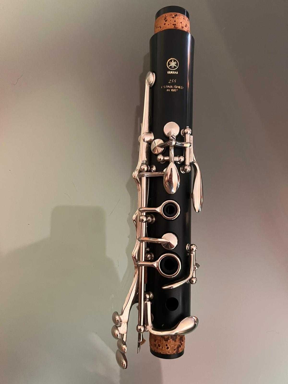 Clarinete YAMAHA 255