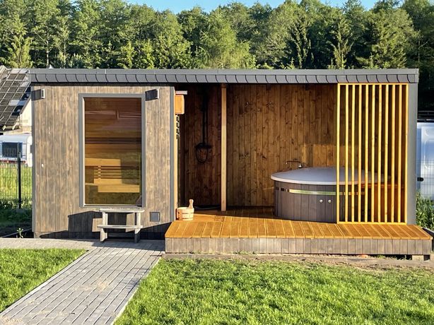 Sauna ogrodowa-taras-prysznic