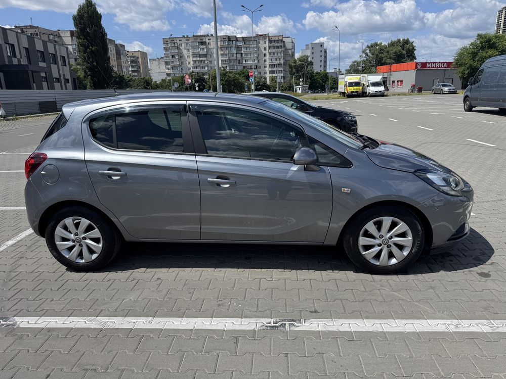 Автомобіль Opel Corsa 1.4 2017 рік Офіціал Автомат