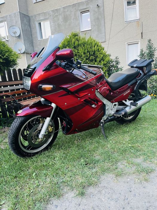 Suzuki GSX 1100 F Katana