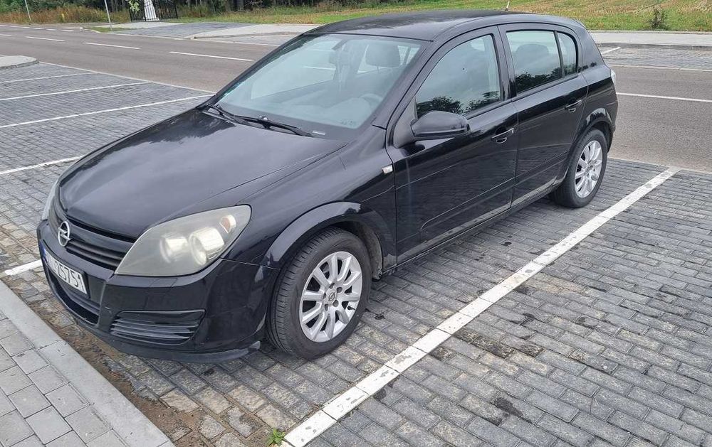 Sprzedam Opel Astra H 1.8 125KM 2005r. 2 kpl. kół lato zima