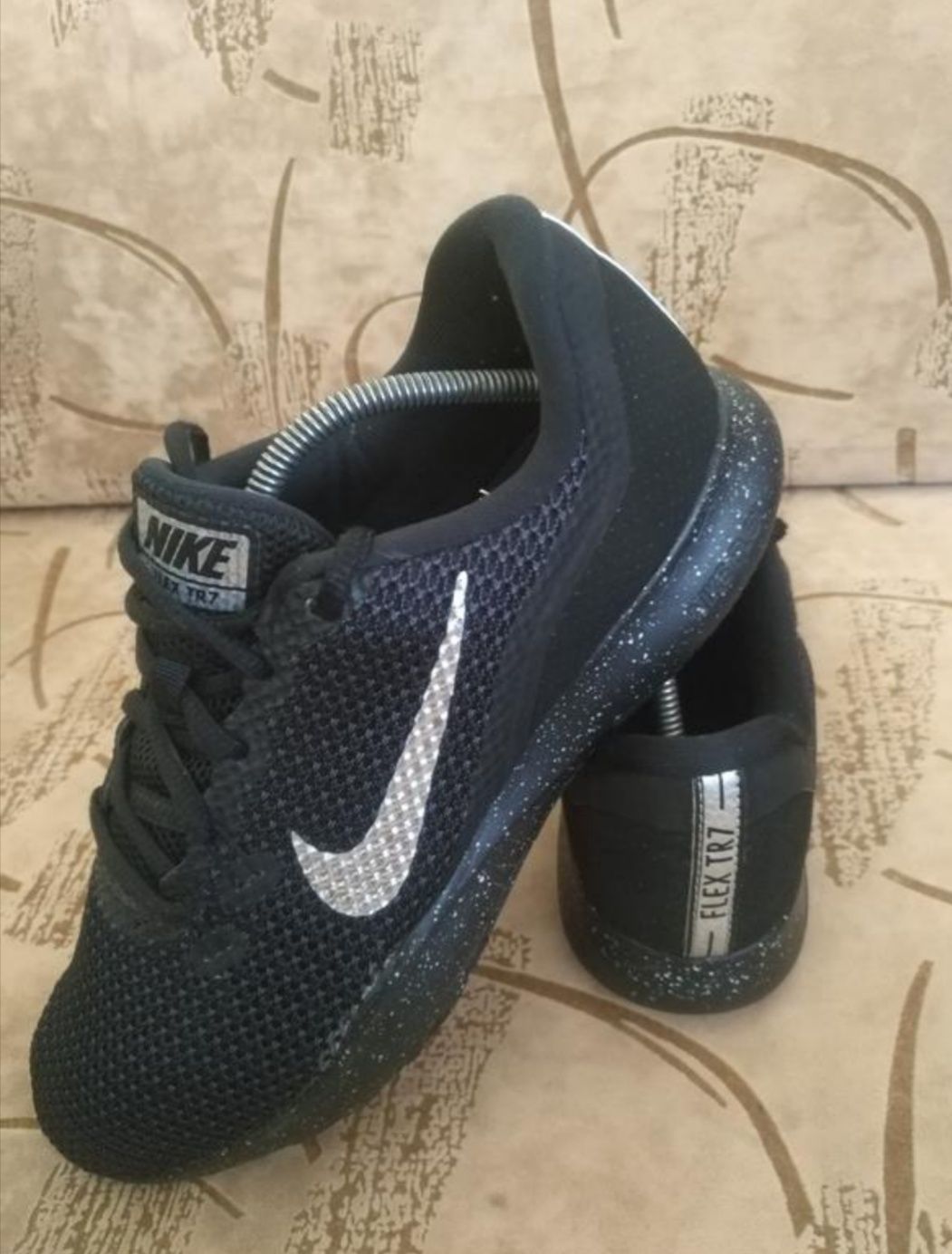 Кросівки Nike Flex TR7.