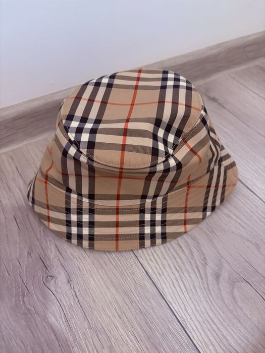 Burberry klasyk kapelusz jak nowy