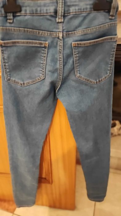 Calça de ganga menina - marca C&A - Novas