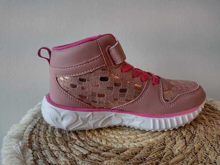 Buty sportowe r.30 Primigi świecące dziewczęce róż